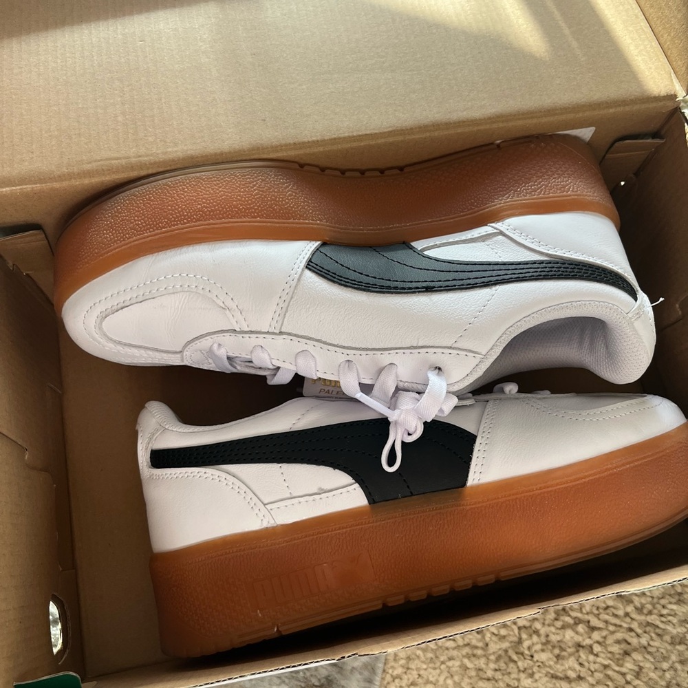 Puma White and Black Sneakers with High Brown Sole